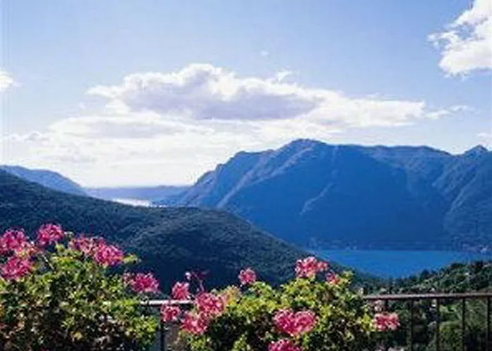 Hotel Ristorante Bellavista Con Locanda 2*