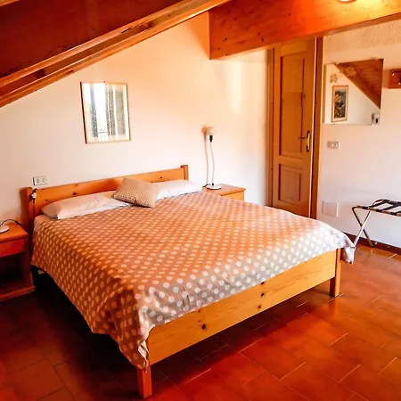 فندق Ristorante Bellavista Con 2*