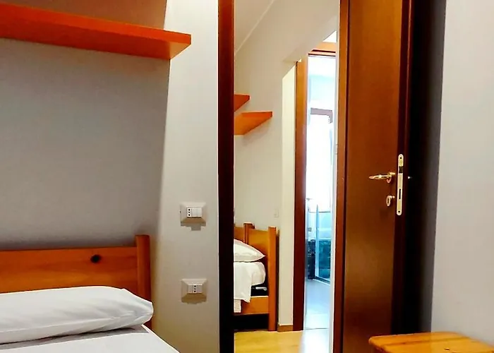 Otel Ristorante Bellavista Con Veleso