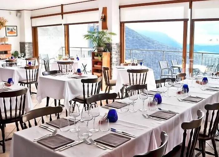 Otel Ristorante Bellavista Con Veleso