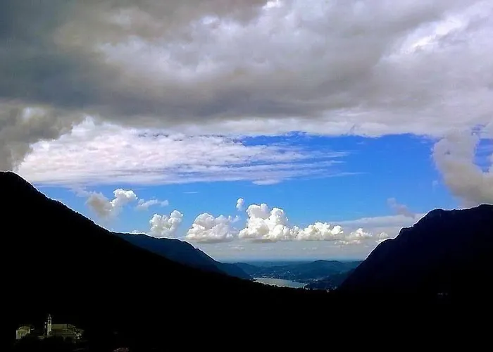 Отель Ristorante Bellavista Con 2*