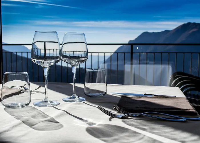 Отель Ristorante Bellavista Con