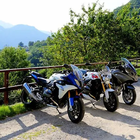 ホテル Ristorante Bellavista Con